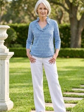 Relaxed Blue Printed V-Neck Women's Top